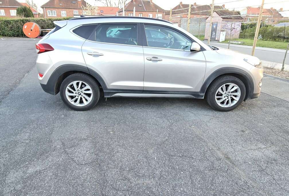 Hyundai 1.7 CRDi 2WD Premium ISG