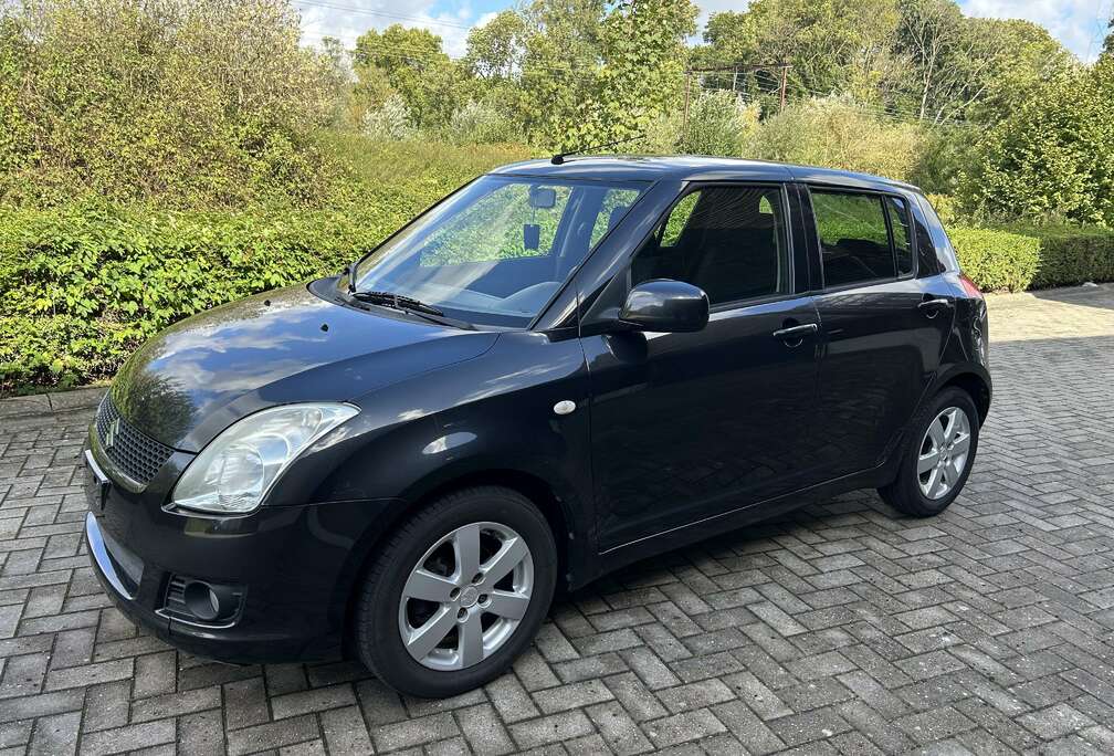 Suzuki 1.3i Music Prix pro ou export