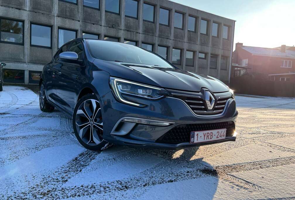 Renault TCe 140 GPF GT LINE