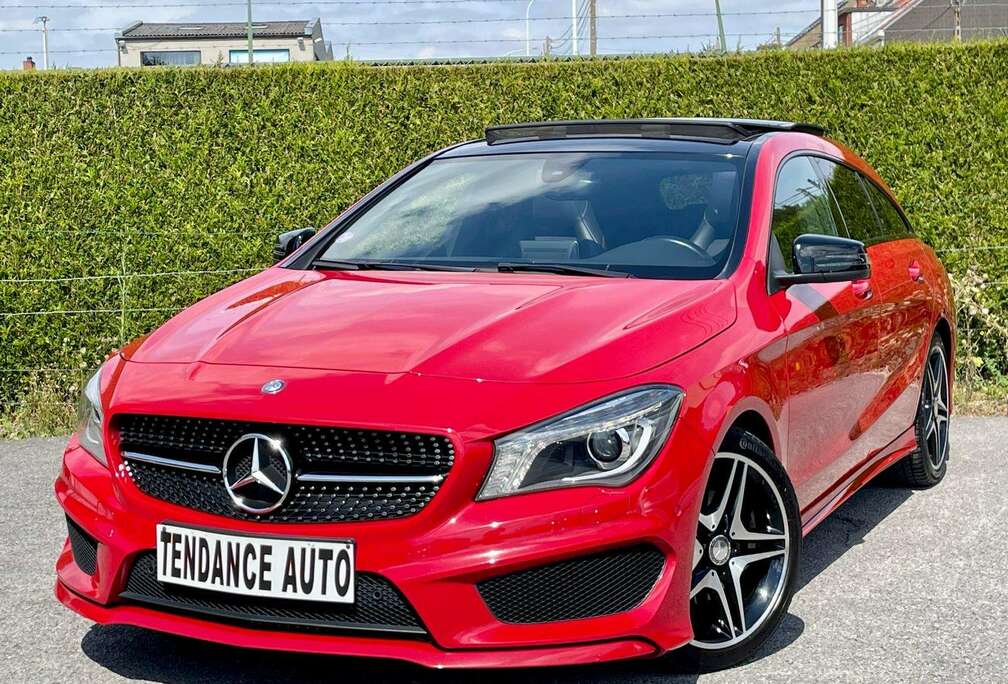 Mercedes-Benz CLA 180 * AMG LINE * TOIT PANO *PACK NIGHT* GARANTIE
