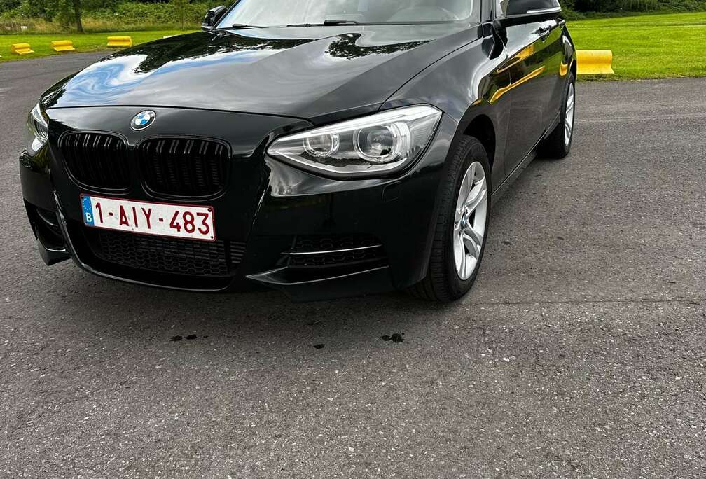 BMW 116i. Phare Xénon. Nouvelle chaîne de distributi