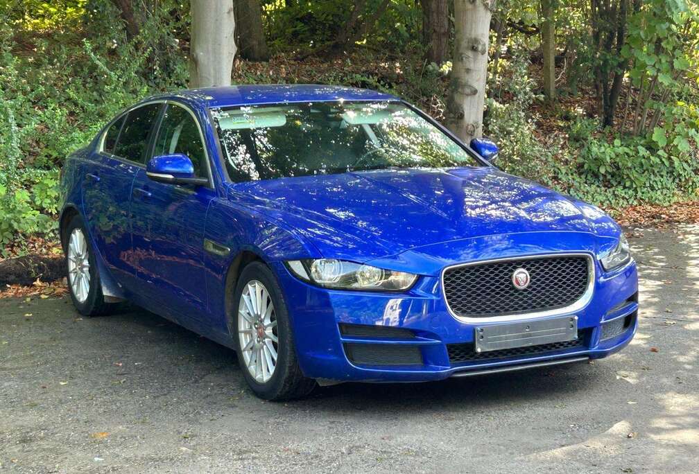 Jaguar XE 2.0 D E-Performance Prestige