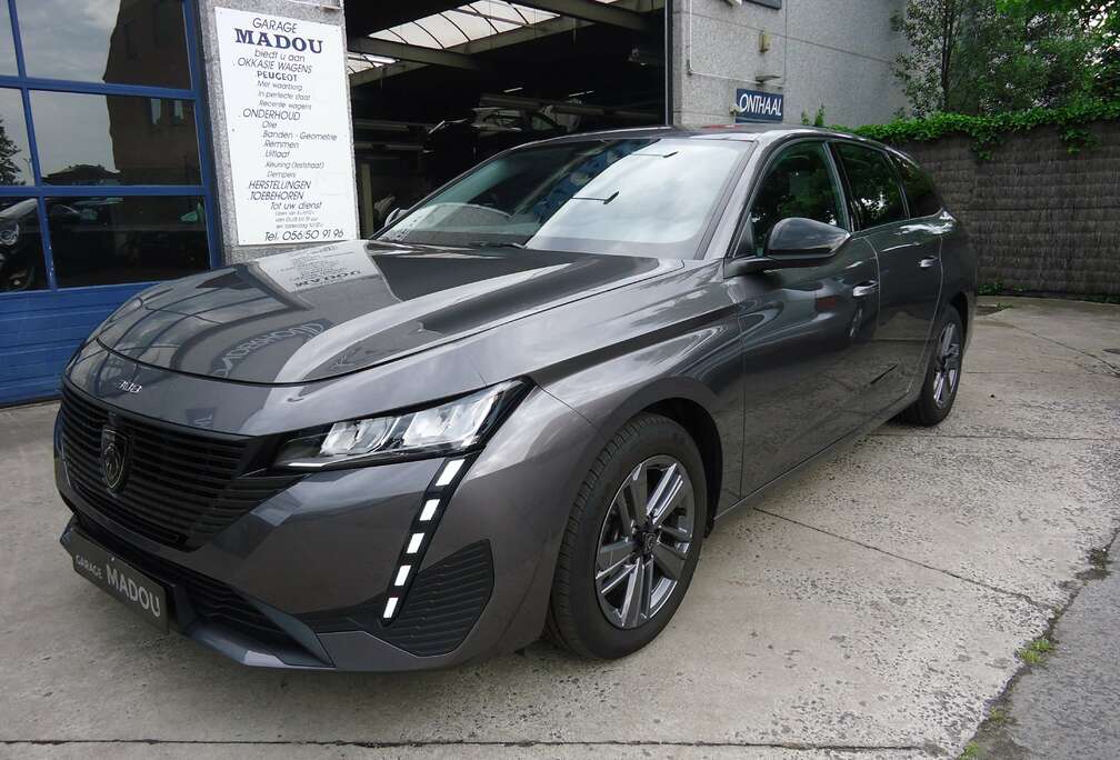 Peugeot SW 1.2 PureTech Allure Pack S