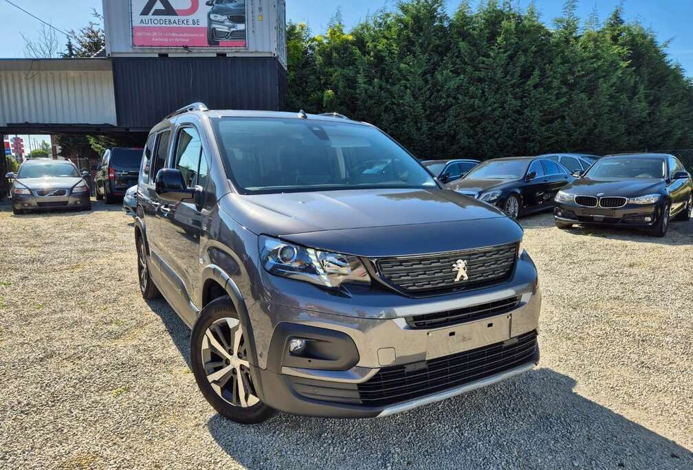 Peugeot e-Rifter GT-line / Like New / PANO / PDC CAM