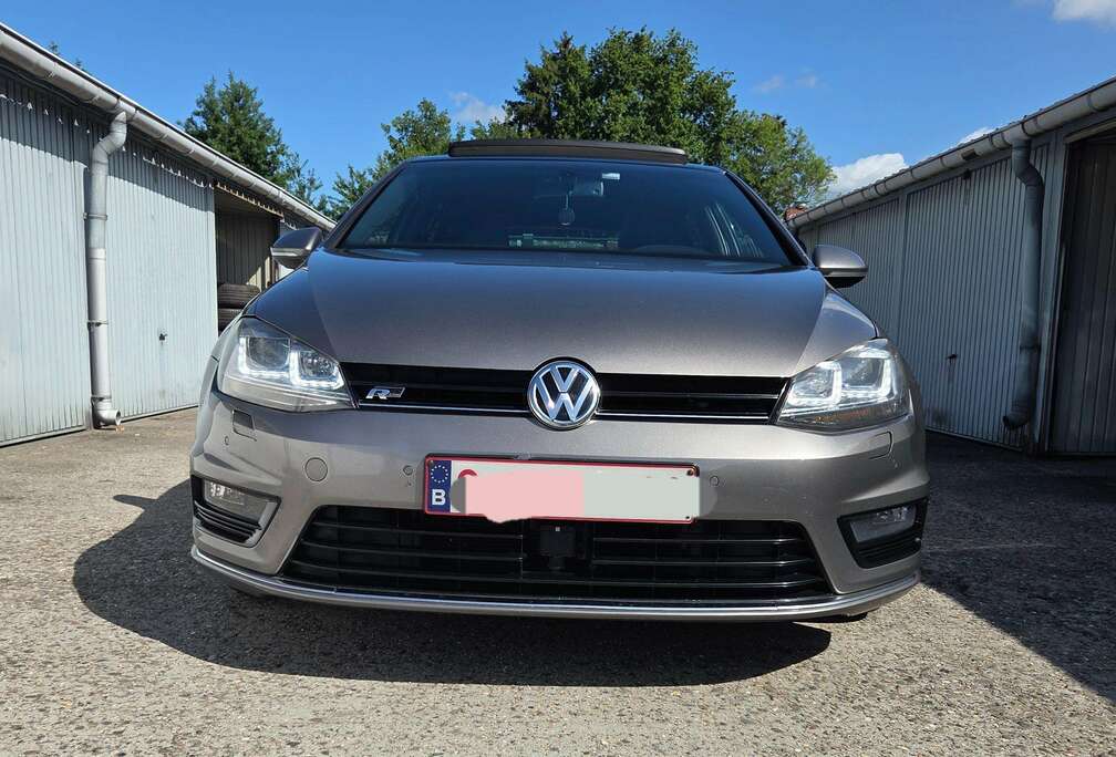 Volkswagen Golf 2.0 TDI (2X) RLINE