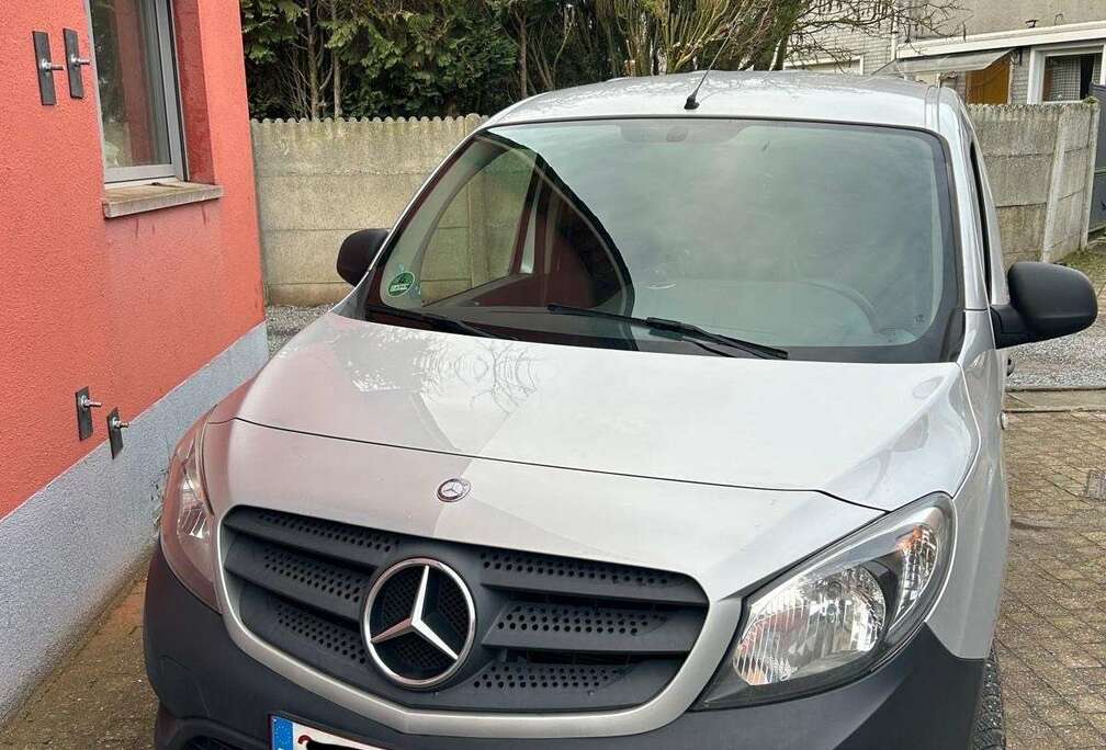 Mercedes-Benz 1.5 CDI A2 Perfect Starter BE S/S(EU6)