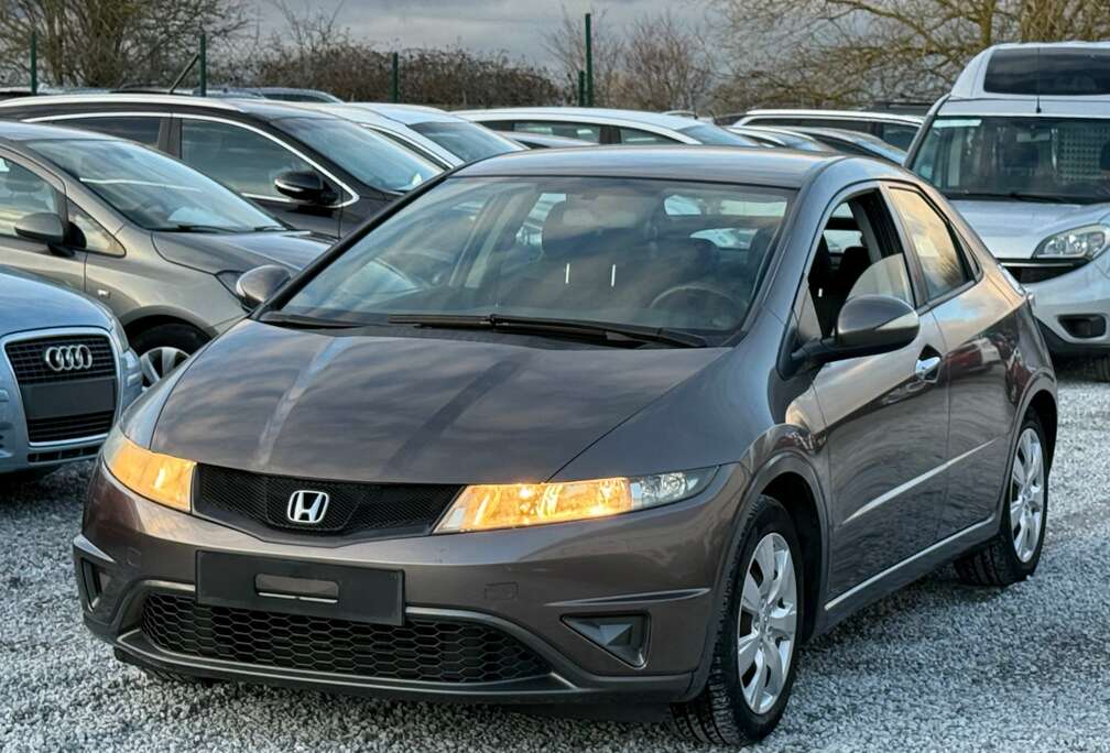 Honda Civic 1.4i Sport - 1er Propr - Full Carnet - 2011