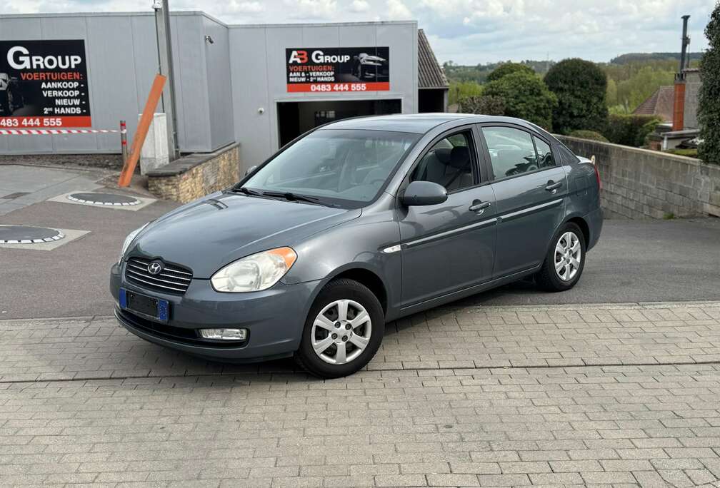 Hyundai Accent 1.6i 16v GLSi