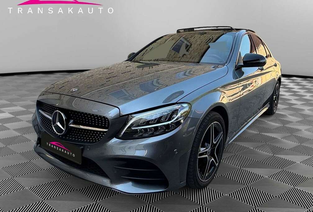 Mercedes-Benz AMG LINE / 1 ER PROP / CARNET MERCEDES / GARANTIE 12 MOIS VALABLE CHEZ MERCEDES