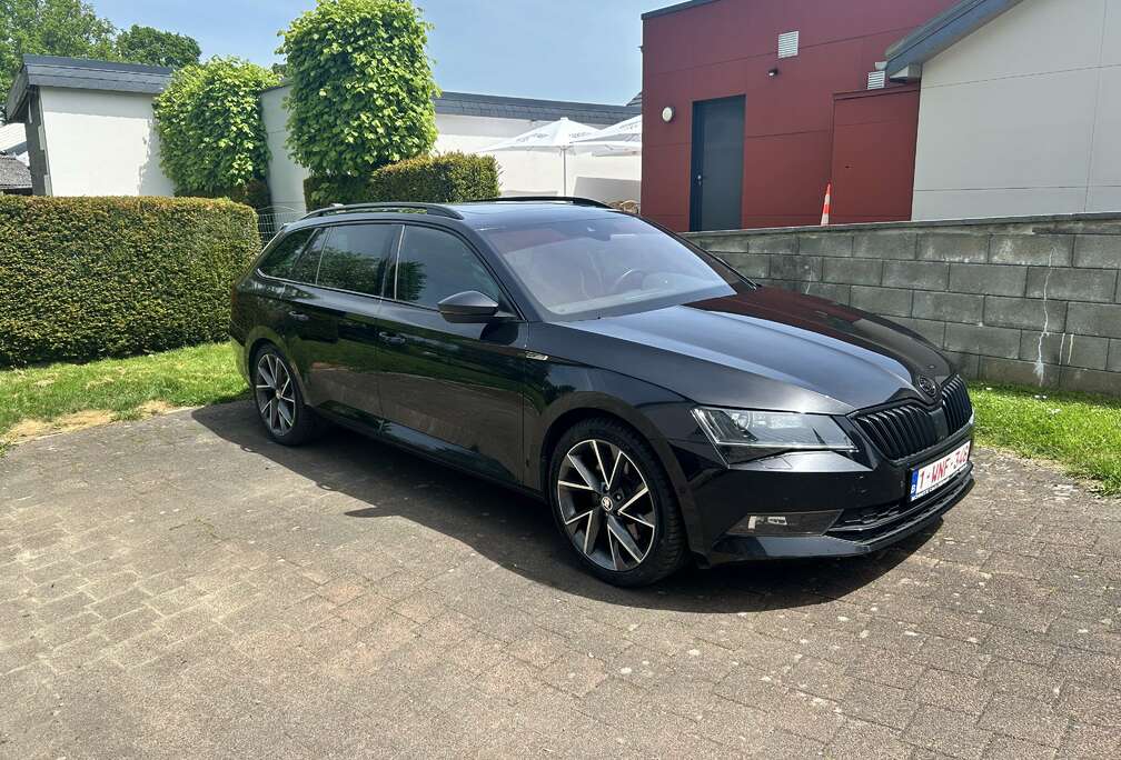 Skoda Combi 2.0 TSI 4x4 DSG Sportline
