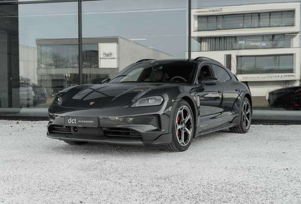 Porsche Cross Turismo 4S Burmester Offroad Design Massage