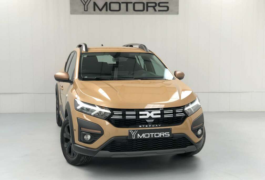 Dacia 1.0 TCe 13.000 KM! STEPWAY EXTREME FULL LED GPS APPLE CAR PLAY CAMERA KEYCARD GARANTIE RENAULT JUSQUE LE 22/12/2027!