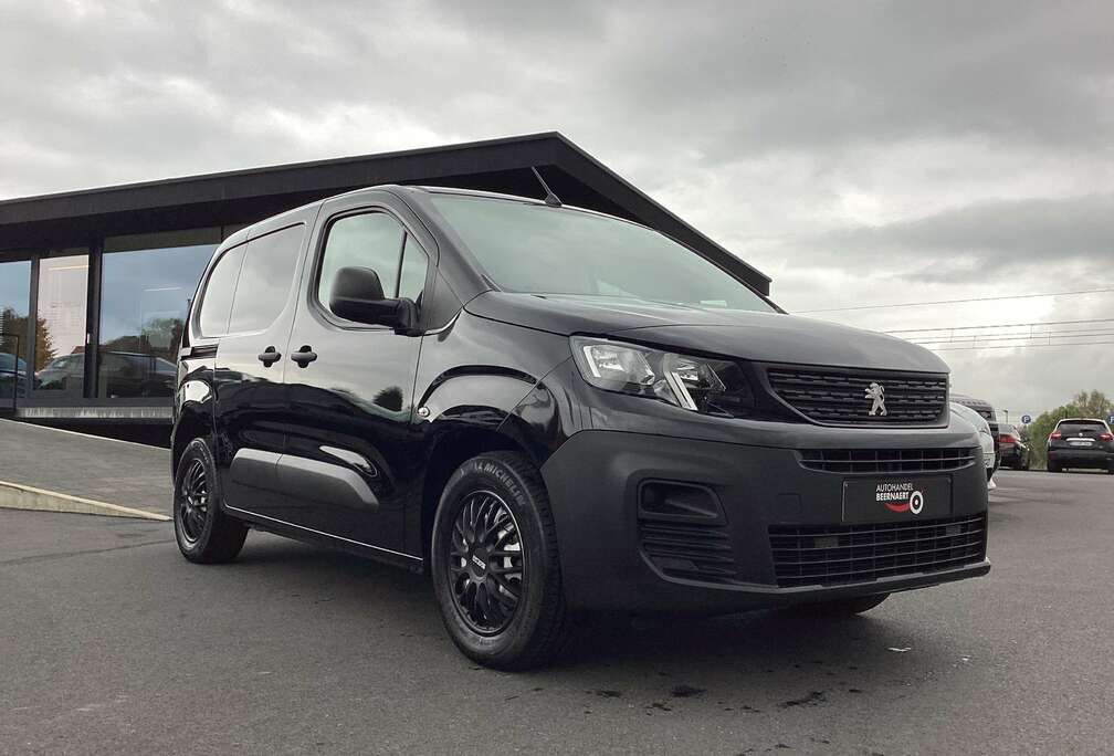 Peugeot Electric/1steEig/28000km/Airco