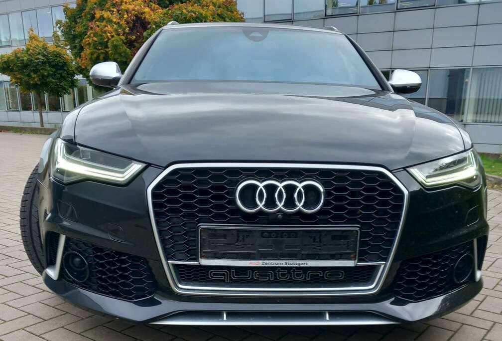 Audi 4.0 V8 TFSI Quattro Tiptronic
