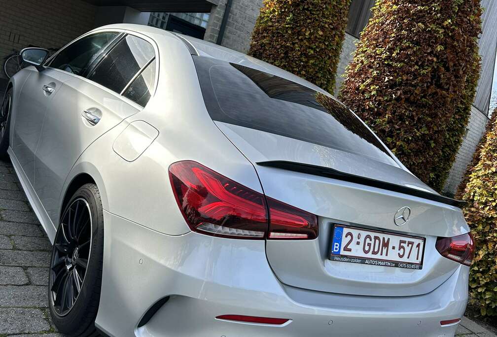 Mercedes-Benz 7G-DCT AMG Line