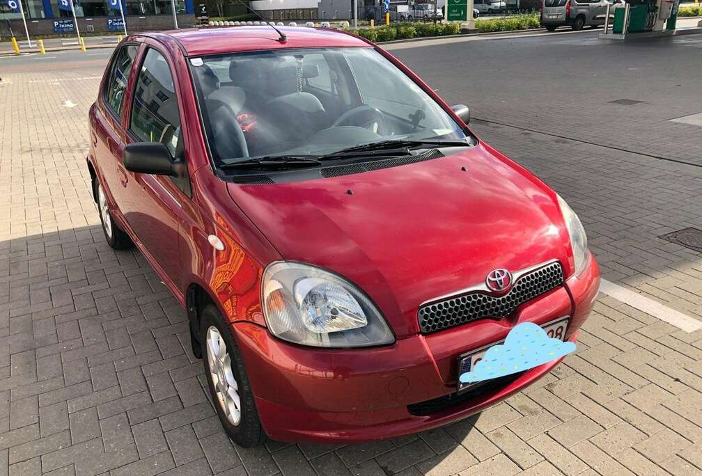 Toyota 1.0i 16v Linea Natura