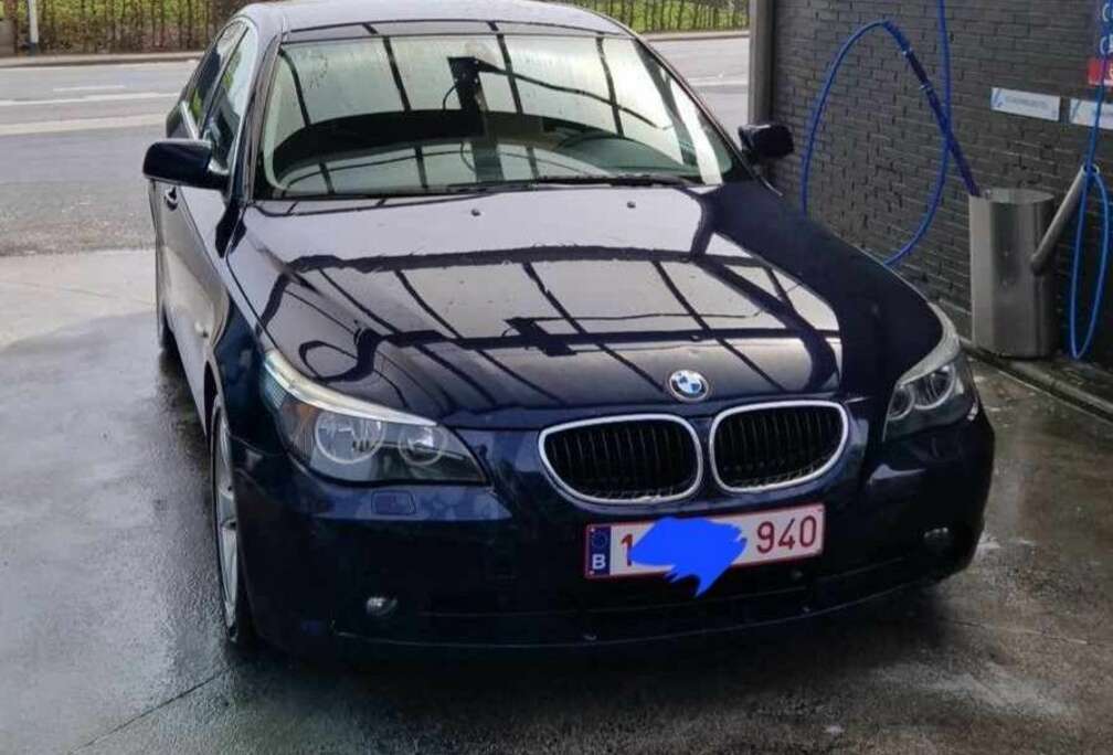 BMW 525i