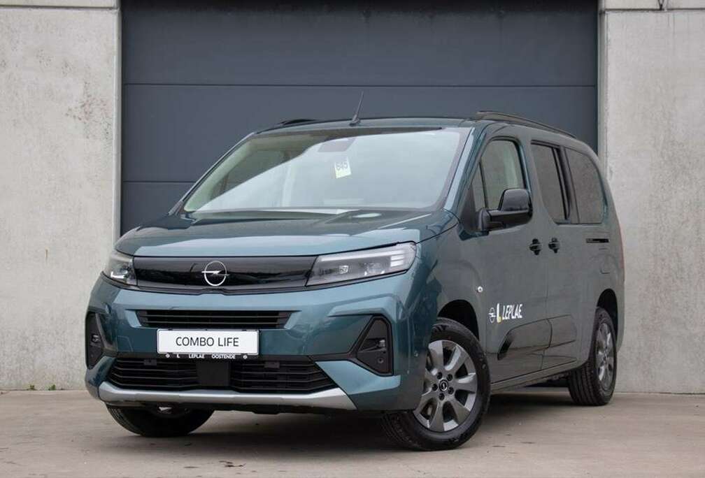 Opel L2 GS 1.5 MT6 130PKCAMERAKEYLESSNAVIDEMO