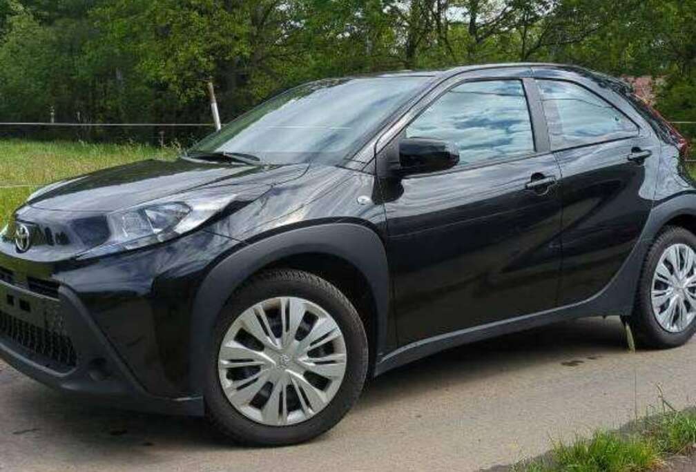 Toyota 12/2023 Achteruitrijcamera, Airco,