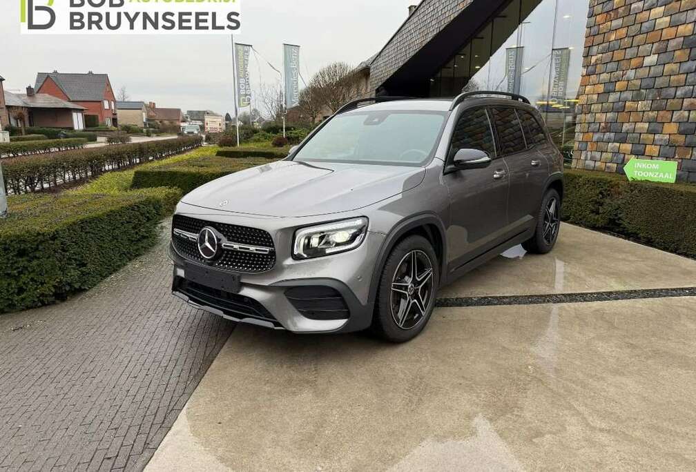 Mercedes-Benz Amg line - Nightpak- trekhaak - keyless go - camer