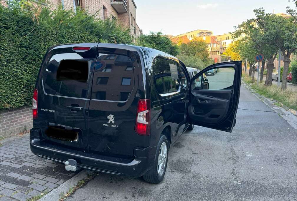 Peugeot 1.5 BlueHDi L1 STD Heavy Grip S/S(EU6.2)