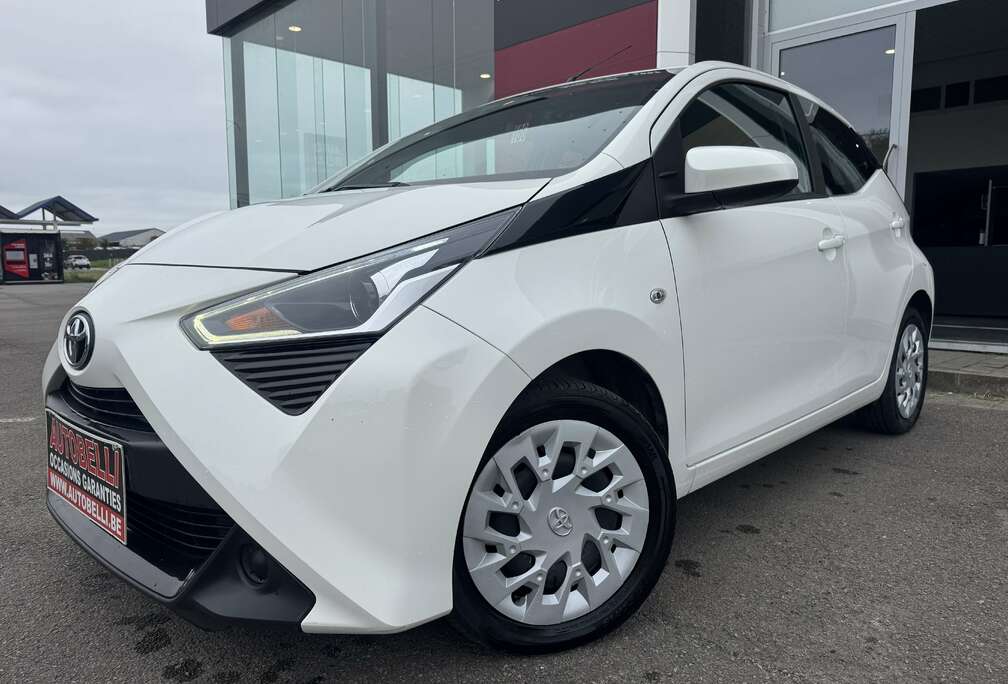 Toyota 1.0i VVT-i x-PLAY**CAMERA**CLIM**TOP**APPLECARPLAY