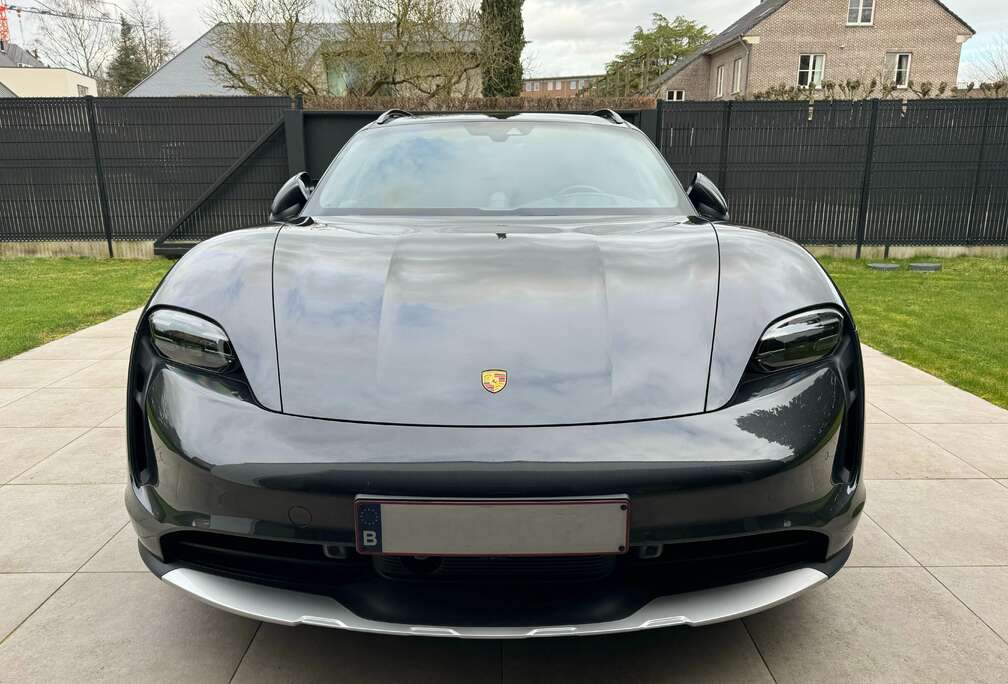 Porsche Taycan Cross Turismo FULL FULL OPTION