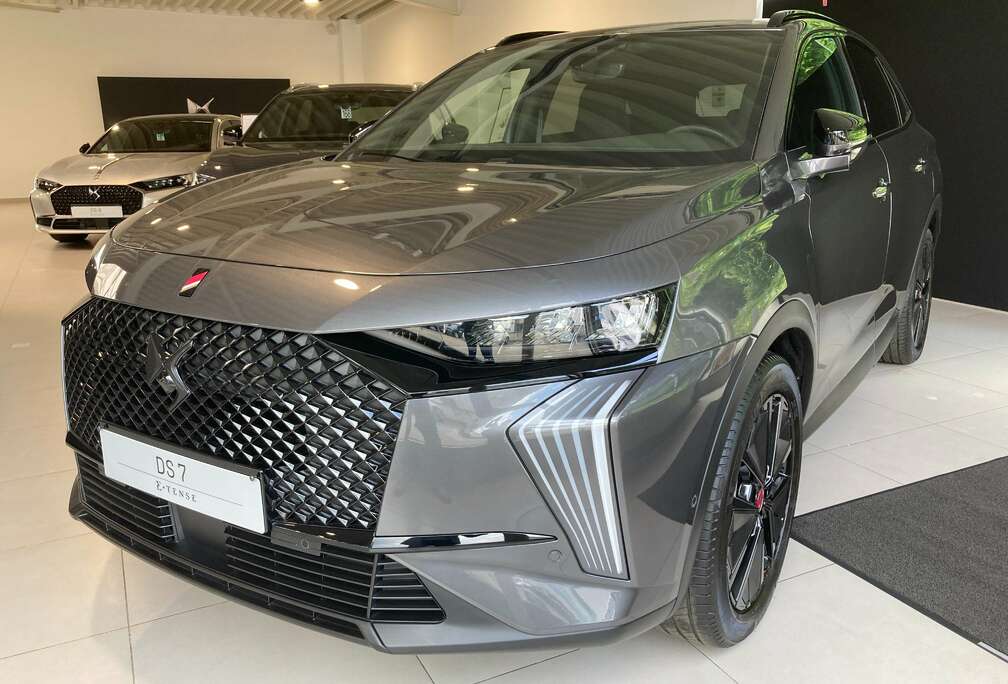 1.6 E-TENSE PHEV Performance Line