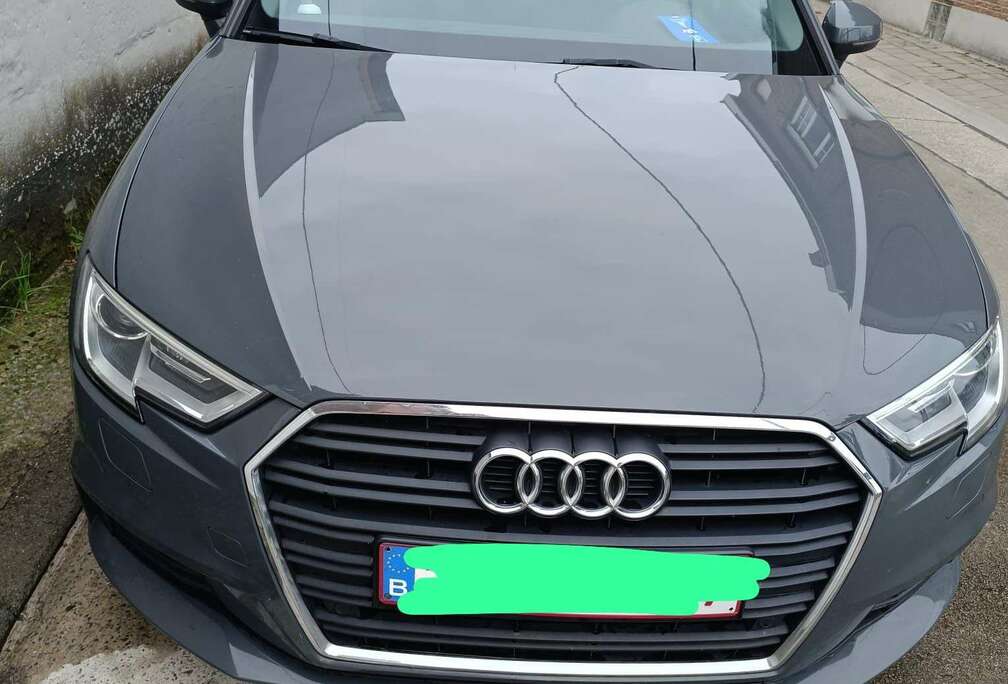 Audi 1.8 T Automatik Ambiente