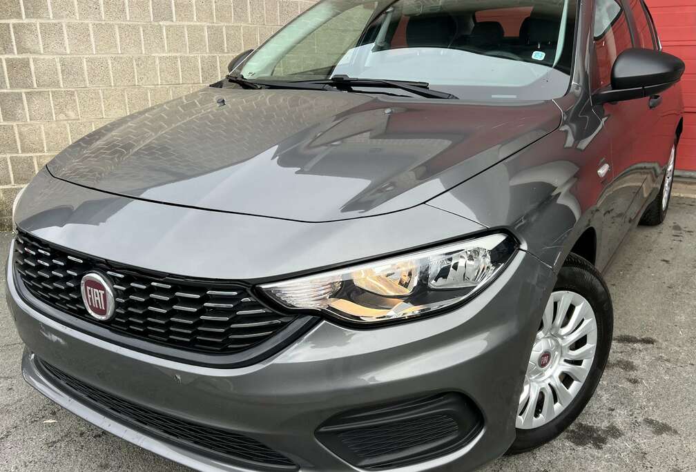 Fiat 1.4i Easy + CLIM + CAR-PASS