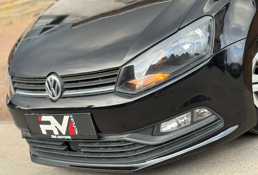 Volkswagen Polo 1.0i Trendline *AppleCarplay*