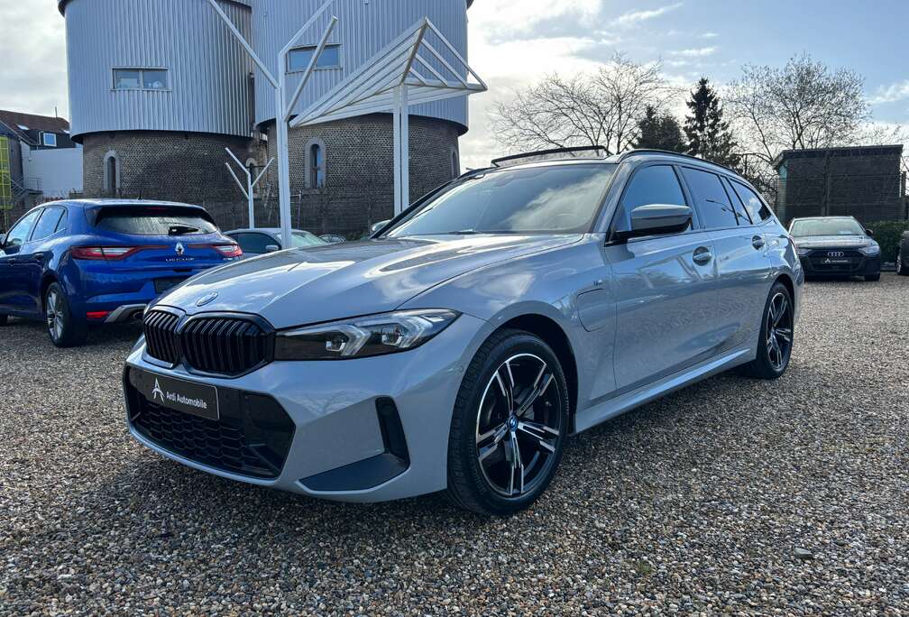 BMW e Touring PHEV *PACK M*CARPLAY*TOIT OUV*GARANTIE*