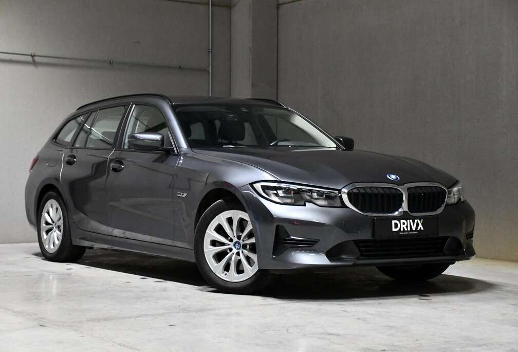 BMW 320e Touring - ADVANTAGE - TREKHAAK - CARPLAY