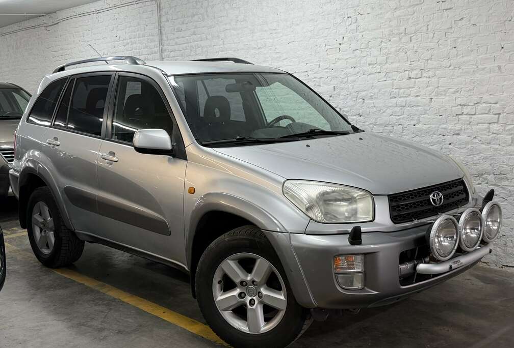 Toyota 2.0i VVT-i 16v 4x4 S