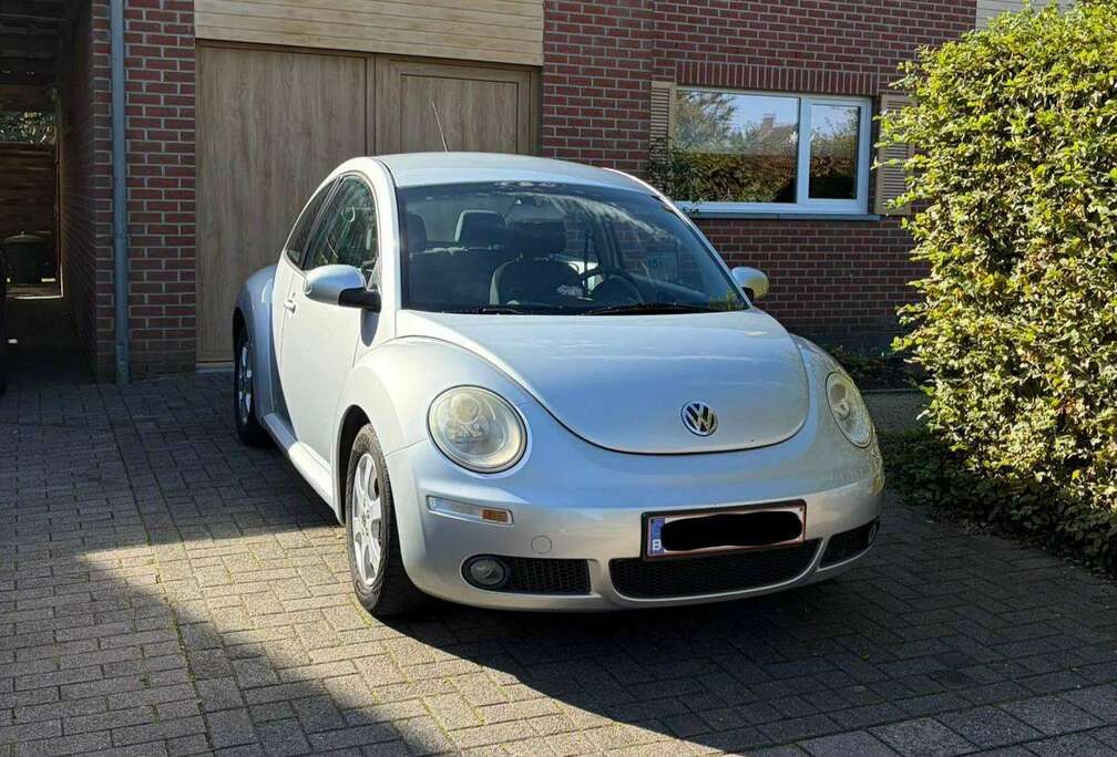 Volkswagen New Beetle 1.4i
