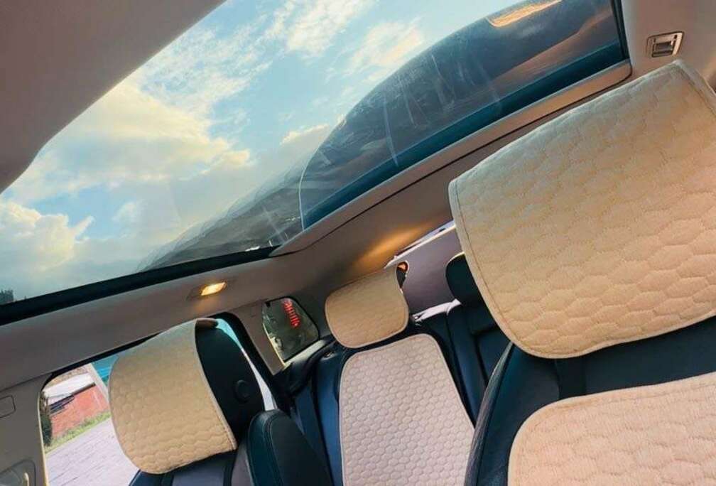 Land Rover TD4 Aut. Sky View