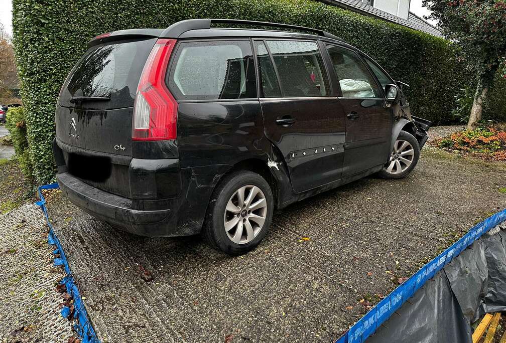 Citroen citroen c4 picasso 7 places accidentee moteur tour