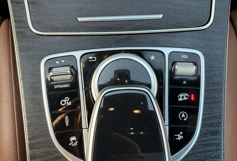 Mercedes-Benz 4-Matic Coupe