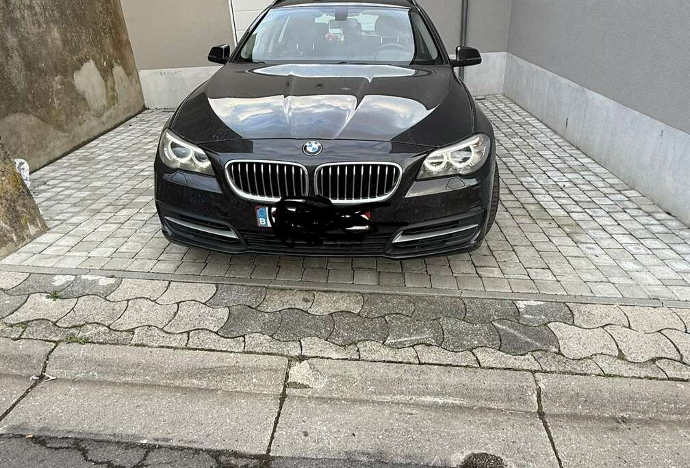 BMW 518d Touring Modern Line