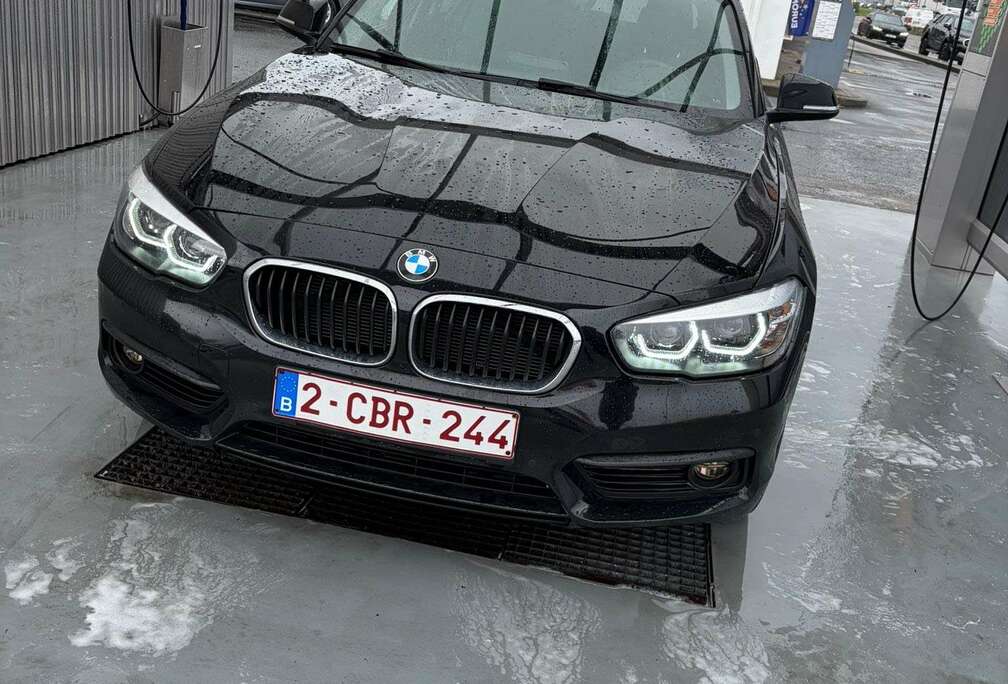 BMW 118iA
