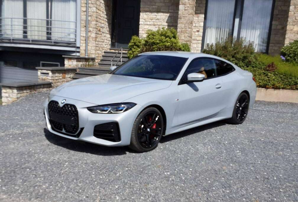 BMW M440I XDRIVE