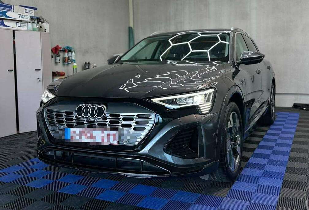 Audi Q8 e-Tron 89 kWh 50 Quattro Corporate S
