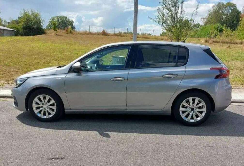 Peugeot 308 1.2 PureTech Allure (EU6.2)