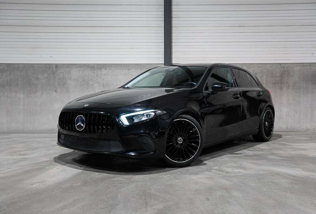 Mercedes-Benz  AUTO  AMG 19\'  CARPLAY  TVA