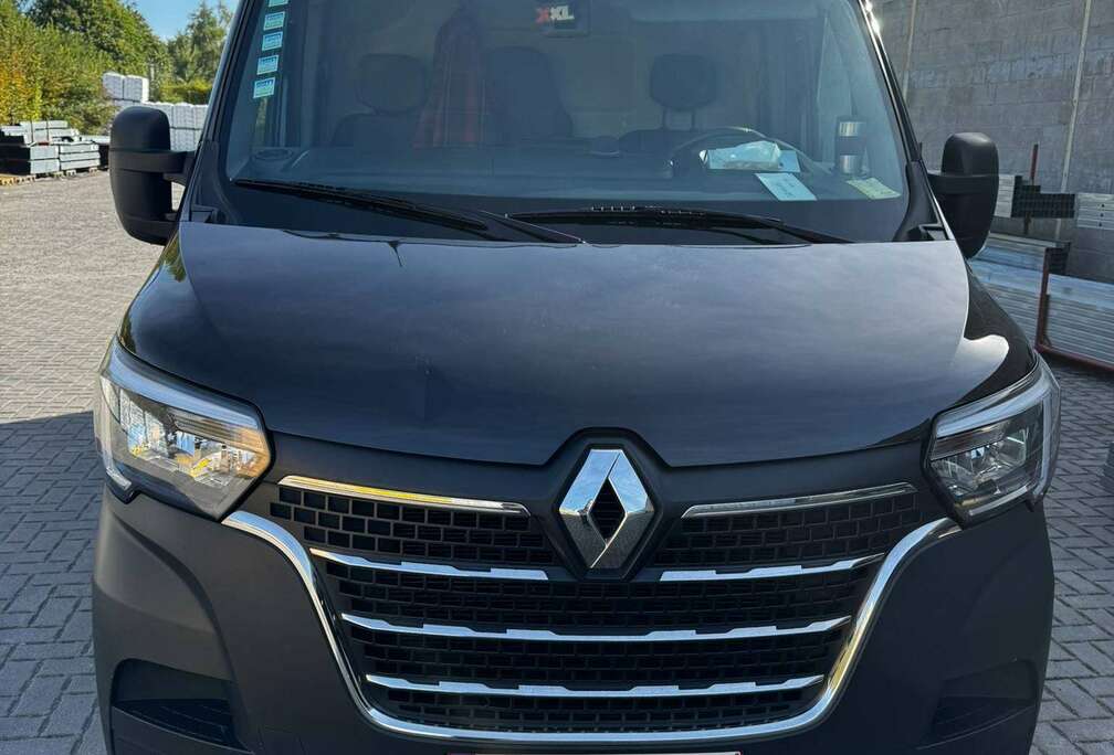 Renault 2.3 dCi 35 L2H2 14100,00€ HTVA