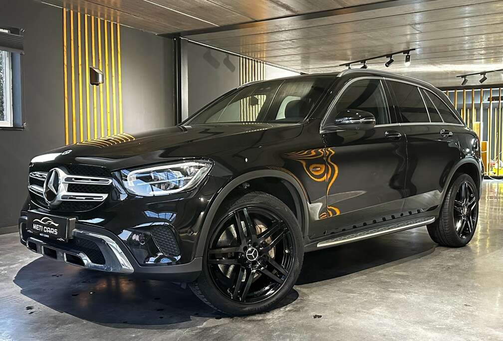 Mercedes-Benz de 4Matic 9G-TRONIC AMG Line  360 Camera