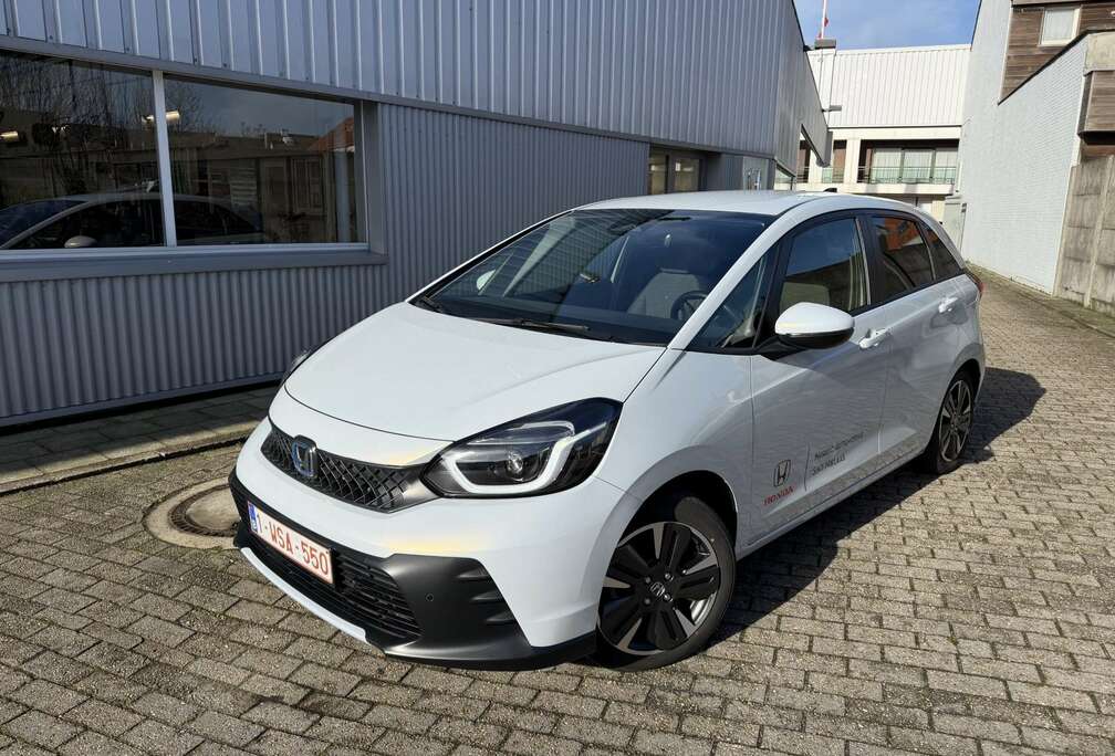 Honda Advance 1.5 e:HEV