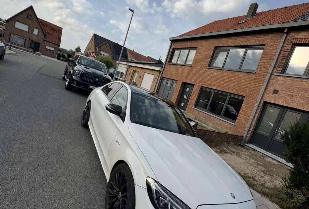 Mercedes-Benz 4-Matic