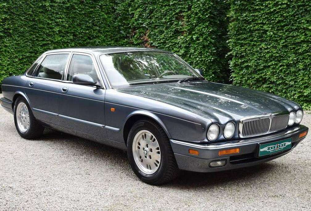 Jaguar 4.0i