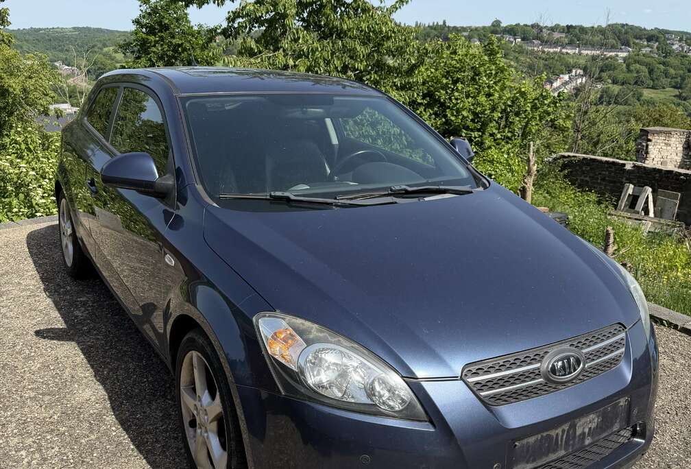 Kia 1.6 Turbo CRDi VGT Executive